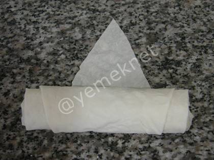 Beşamel Soslu Mantarlı Börek